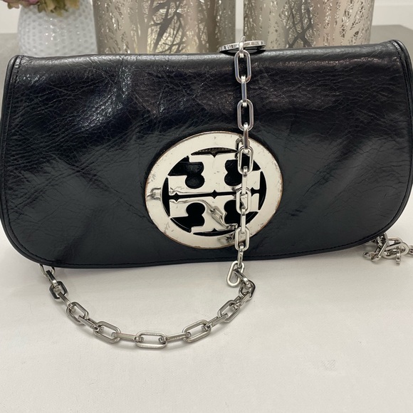 Tory Burch Black Leather Shoulder Bag with Silver Logo - Picture 8 of 12
